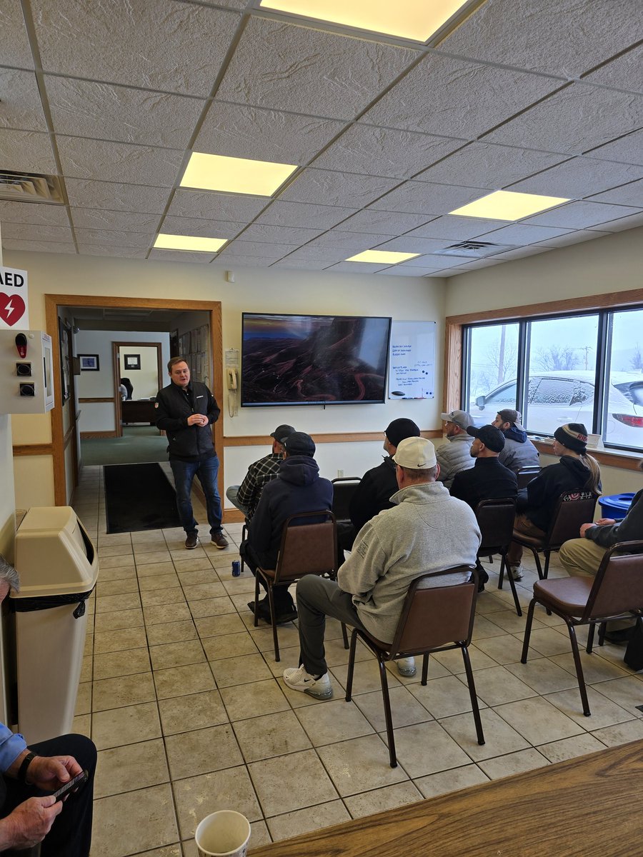 Kevin Kline (@kevinkline39) on Twitter photo #Nogcsaequipmentmanager training on oils and lubrication courtesy of partners Wellington Implement and <a href="/gbog2001/">Gary Bogdanski</a> at Sharon golf club #golf #ourgroupisbetter #continuingeducation #NOGCSA #equipmentmanager #equipment #Nogcsaequipmentmanager training on oils and lubrication courtesy of partners Wellington Implement and <a href="/gbog2001/">Gary Bogdanski</a> at Sharon golf club #golf #ourgroupisbetter #continuingeducation #NOGCSA #equipmentmanager #equipment