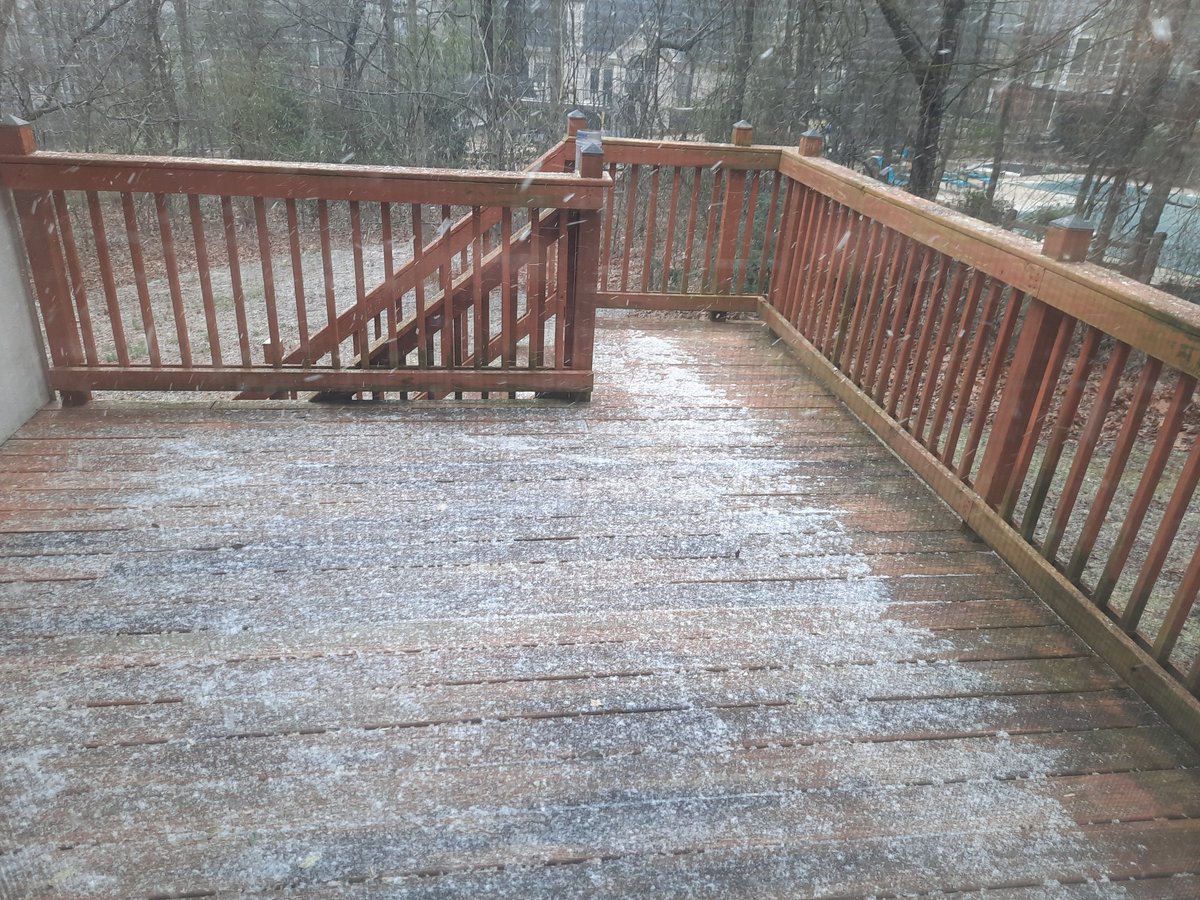 Did not have accumulating snow on my bingo card this morning