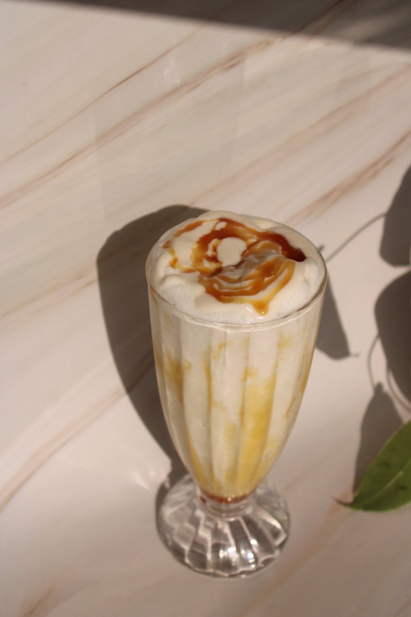 🍦Ready for a sweet escape?
Indulge in the goodness of our Vanilla Milkshake, made to satisfy your sweet tooth and cool you down! 
Swing by Sip City Cafe today and treat yourself! 
#SipCity #perfecttaste  #VanillaMilkshake #JosNigeria #MilkshakeLovers #TreatYourself #SweetEscape