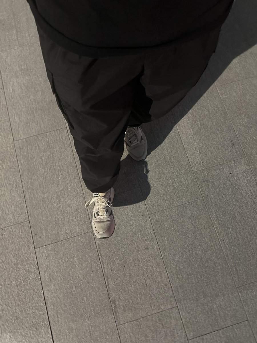 Getting turned away from an <a href="/okx/">OKX</a> event because of my shirt has a logo and trousers are too sporty. Clearly OKX is out of touch with the avg crypto user. Guess i won’t ever be using OKX….