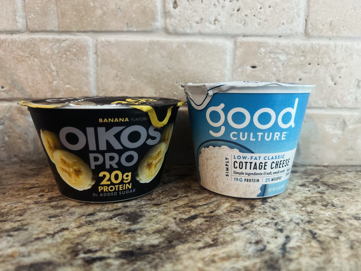 bestlifedude's tweet photo. Looking for more protein? 
Keep it simple.
Two easy, high-quality protein sources to fuel your body and mind. 
@goodculturefood 
@Oikos https://t.co/XL2ccECG8B