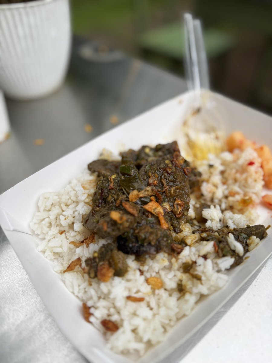 Jauh-jauh ke Jimbaran nyamperin <a href="/warpopski/">BANG HAKIEM</a>, makan Paru Cabe Ijo yang enak ini trus pulang lagi ke Denpasar. Bisa ga pulangnya bulan depan aja, Tebet ga ke mana2 ini kok | <a href="/arkimo/">arkimo</a> <a href="/rossy_triska/">Ocik 🍀</a> <a href="/vanianie/">pengaduk panci</a> <a href="/thepopoh/">pawang dapur</a>