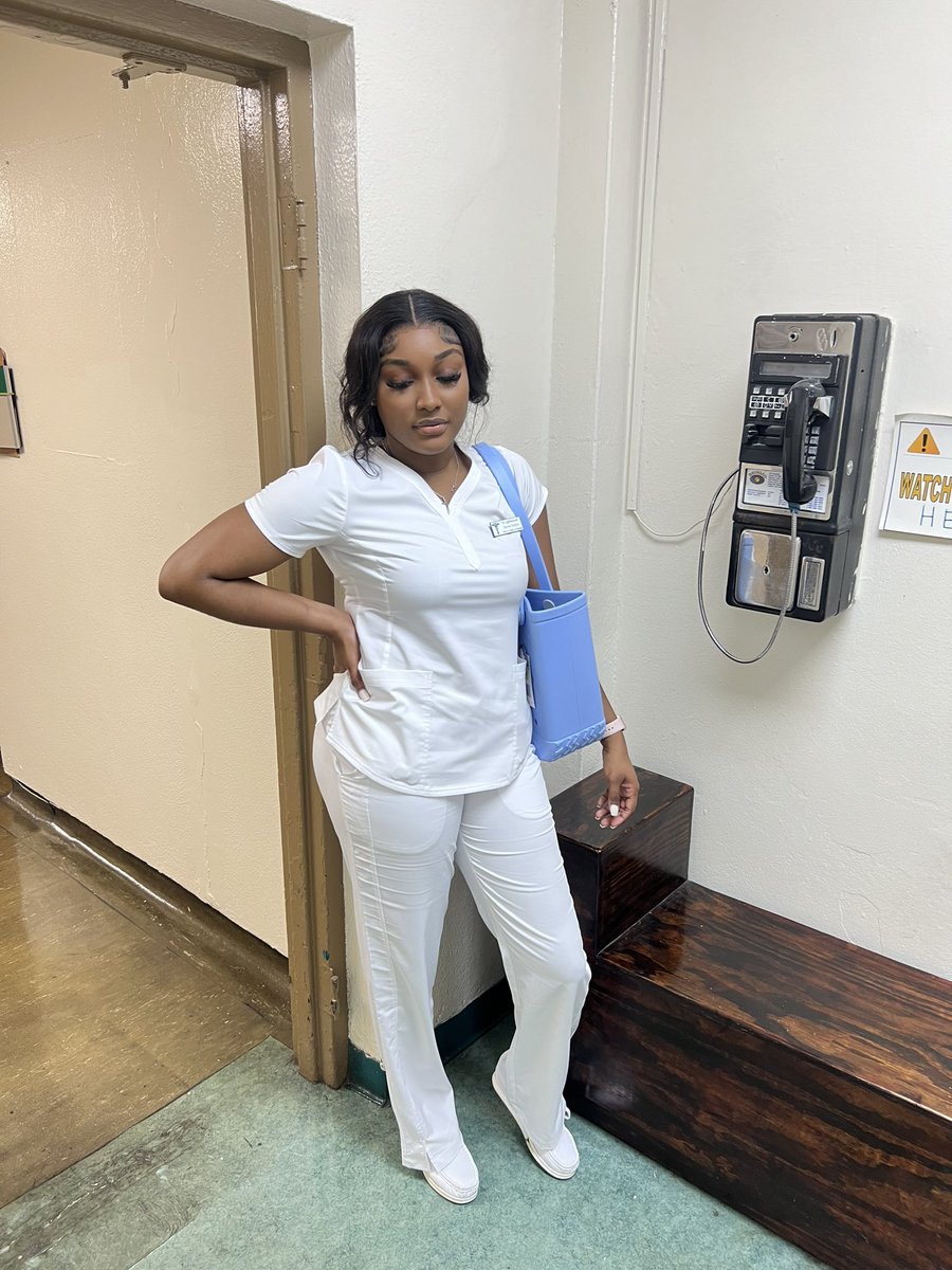 NoLoveNia's tweet photo. As of Nov, 12th, 2024 
I am officially a REGISTERED NURSE IN THE COMMONWEALTH OF THE BAHAMAS !! 

Thank You God 🥹👩🏽‍⚕️🤍 

Allow me to reintroduce myself 

N. Lightbourne BSN, RN 🥹🥳

BIG RN NOT THE LITTLE ONE 🤧☺️ https://t.co/m9tQj8zz9L