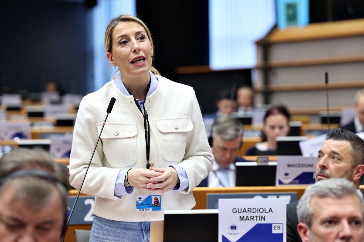 EPP Group CoR (@epp_cor) on Twitter photo Cohesion Policy is inherent to the 🇪🇺 project, helping to reduce economic & social disparities. Recent proposals from the <a href="/EU_Commission/">European Commission</a> , which risk centralizing this policy, are concerning. We cannot allow a change in the rules that disadvantages everyone. <a href="/MGuardiolaM/">María Guardiola</a> Cohesion Policy is inherent to the 🇪🇺 project, helping to reduce economic & social disparities. Recent proposals from the <a href="/EU_Commission/">European Commission</a> , which risk centralizing this policy, are concerning. We cannot allow a change in the rules that disadvantages everyone. <a href="/MGuardiolaM/">María Guardiola</a>