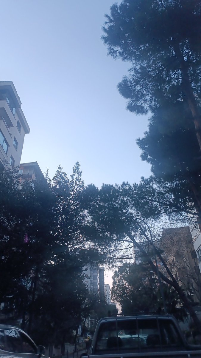 Nerde bu kar peki? Göztepe de bulut bile yok!