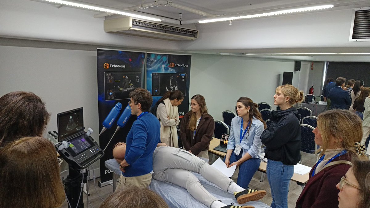 Más de 500 anestesiólogos, ponencias de altísimo nivel con los mejores expertos sobre politrauma, sepsis, sedación, transfusión, donación, ventilación mecánica, vía aérea, humanización, simulación🏥🩺

🎓 Así se ha desarrollado la mañana en la X Reunión Nacional de la <a href="/SCISEDAR/">@SCISEDAR</a>