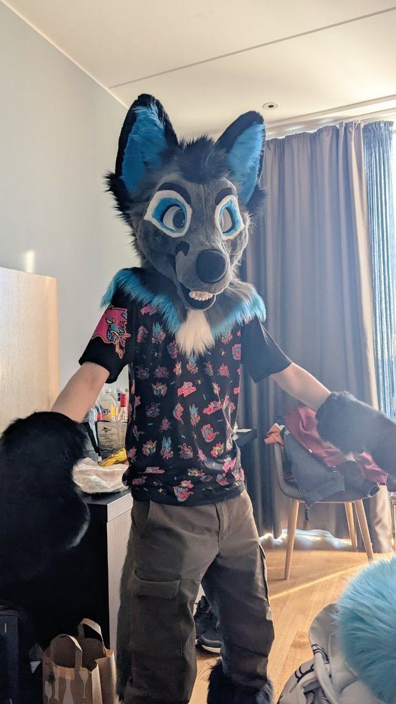 Picked up this cutei yesterday from <a href="/Fur_Delicious/">FurDelicious</a> 
Thank you so much for making him alive