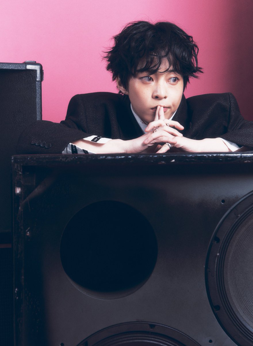 Teaser Image #1
 
시우민 (XIUMIN)
'Interview X - The 2nd Mini Album'
2025.03.10 6PM (KST)
 
#시우민 #XIUMIN #InterviewX #WHEE