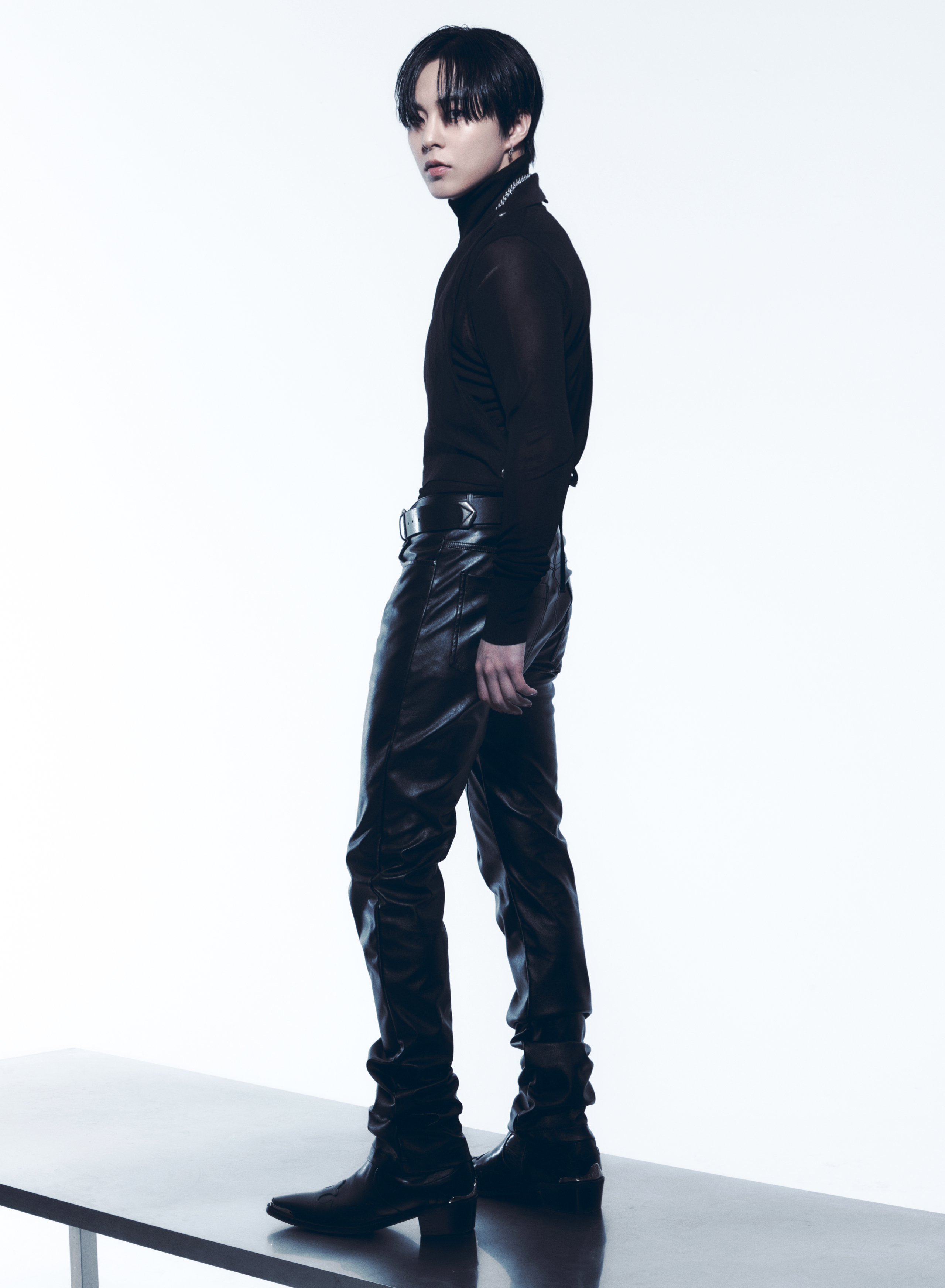 GkPZQ76a0AE1BFY.jpg:orig