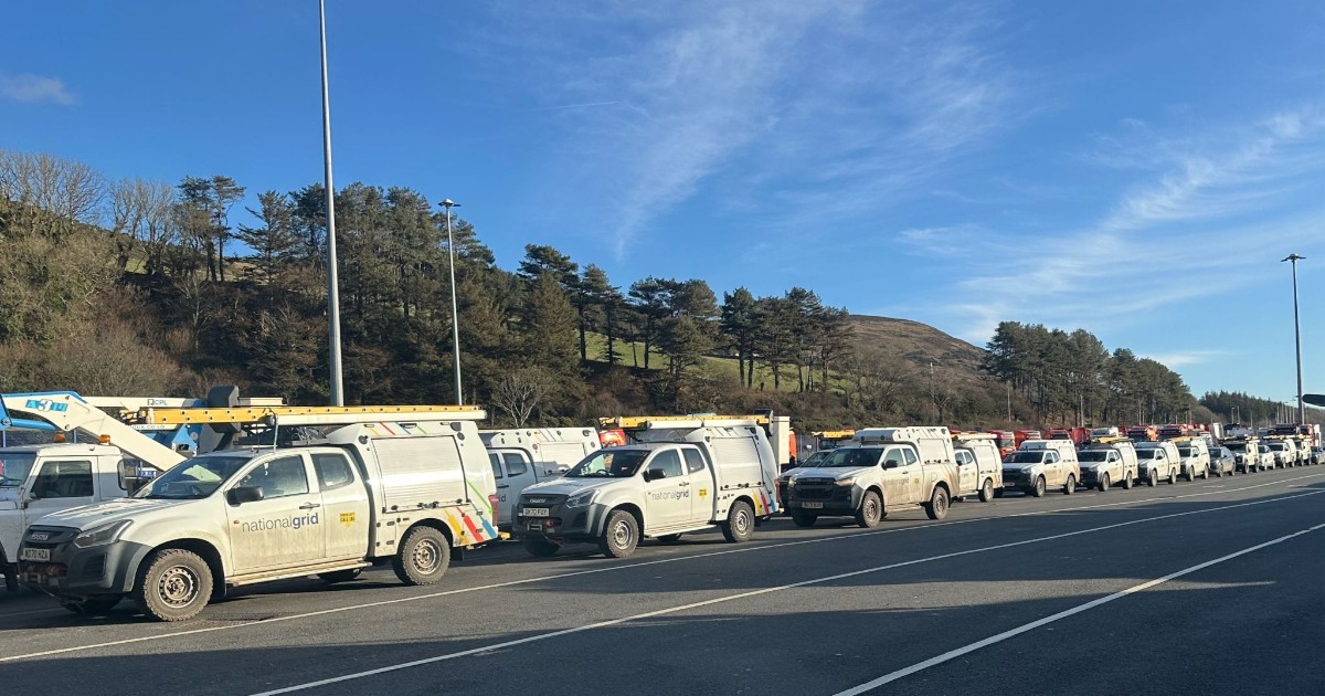 gridcustomersuk's tweet image. 🦸 Engineers to the rescue! 🦸   

👷 Colleagues from our field teams and helicopter unit headed to Scotland, Ireland and Northern Ireland to join the clean-up operation that followed #StormÉowyn.

📣 On #NationalEngineersWeek, here's a shout out to all our engineering heroes who