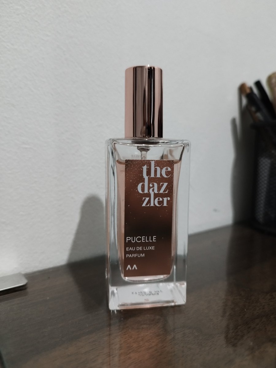 howide3's tweet photo. @tanyarlfes Please cobain ini, murah meriah 27ribu ajaaa 😭
Kalo ini orang ini tuh definisi cewek kalem, cantik, manis, baik.
Wanginya sweet, floral, soft, sopan di hidung, dipake ngedate cocok bgt.
Please co disini https://t.co/jn1lci8JV3 https://t.co/VmHbGSVQCC