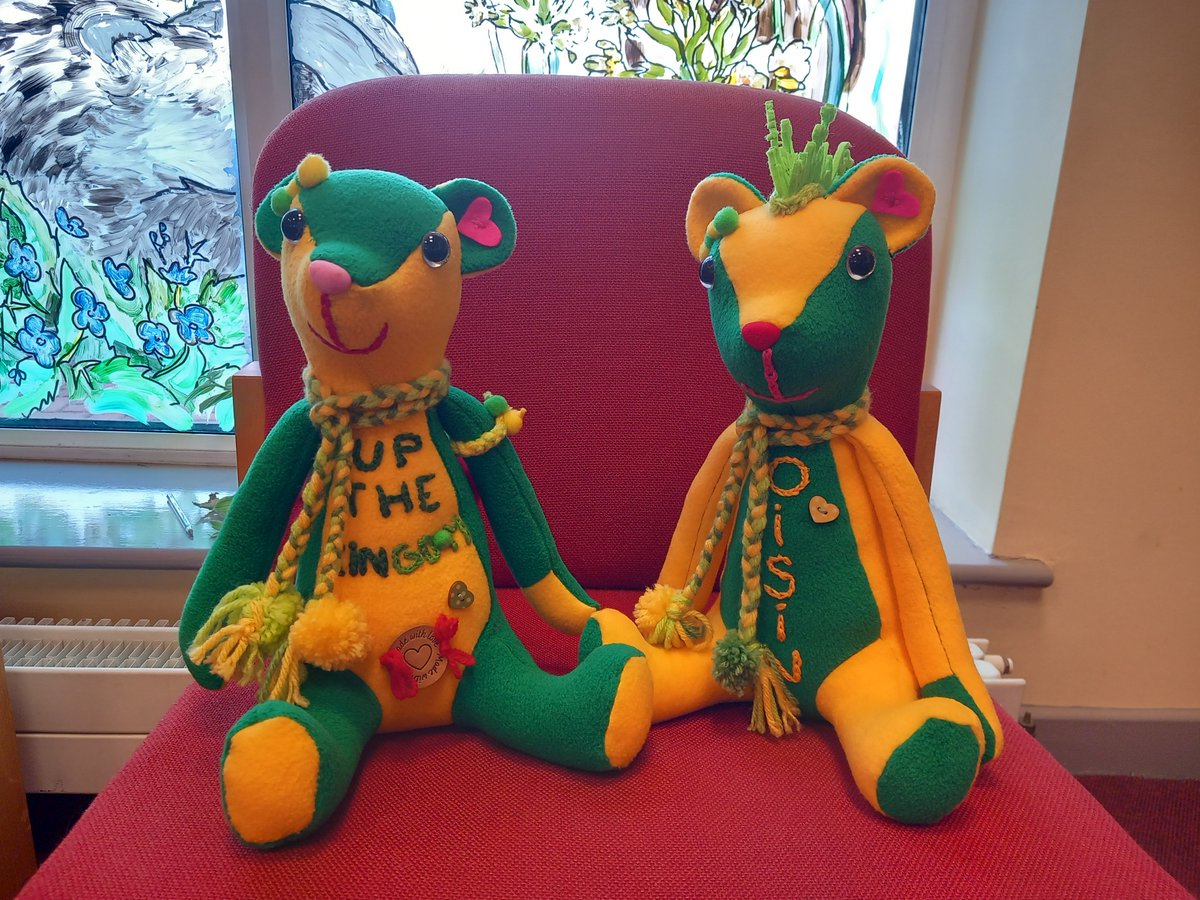 LibrariesGalway's tweet image. Ballybane Library hosted a series of Memory Bear workshops over the last 6 weeks. Participants enjoyed their time crafting, sharing stories and bringing their creations to life.   Well done to all involved!
#MemoryBears #BallybaneLibary #Galway