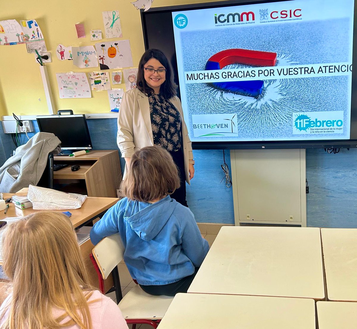 Miriam Jaafar RC (@jrcmiriam) on Twitter photo Últimas actividades desde el ICMM esta semana sobre el 11 de Febrero Día Internacional de la Niña y la Mujer en Ciencia. ¡Un placer escuchar a l@s alumn@s de tercero de primaria del Ceip. Pintor Rosales sus preguntas y sus ideas sobre ciencia y l@s científic@s!
<a href="/icmm_csic/">Instituto de Ciencia de Materiales Madrid - CSIC</a> Últimas actividades desde el ICMM esta semana sobre el 11 de Febrero Día Internacional de la Niña y la Mujer en Ciencia. ¡Un placer escuchar a l@s alumn@s de tercero de primaria del Ceip. Pintor Rosales sus preguntas y sus ideas sobre ciencia y l@s científic@s!
<a href="/icmm_csic/">Instituto de Ciencia de Materiales Madrid - CSIC</a>