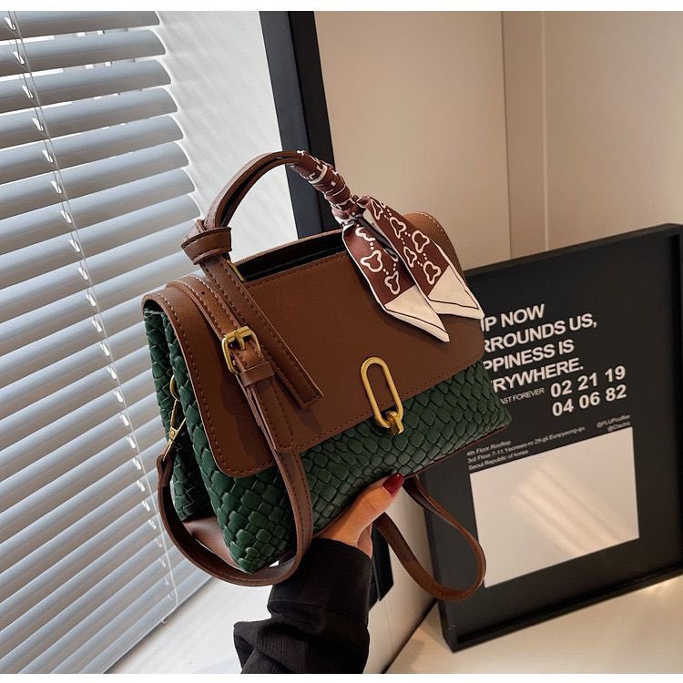 Z-Luxury (@zluxurybag) on Twitter photo 