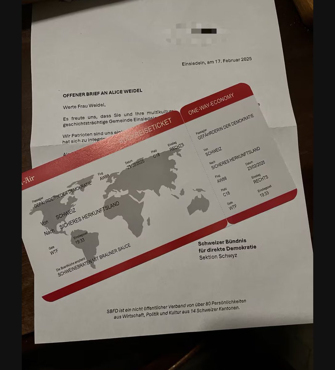 Ann Wältin tweet media