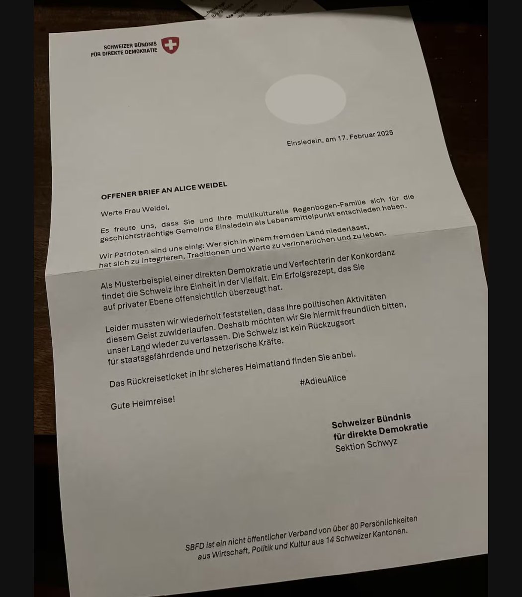 Nachdem die AfD diversen Personen One-Way Rückflugtickets in die Heimat zugesandt hat, hat nun das «Schweizer Bündnis für direkte Demokratie» ein Rückflugticket an Alice Weidel zurück nach Deutschland zugestellt.