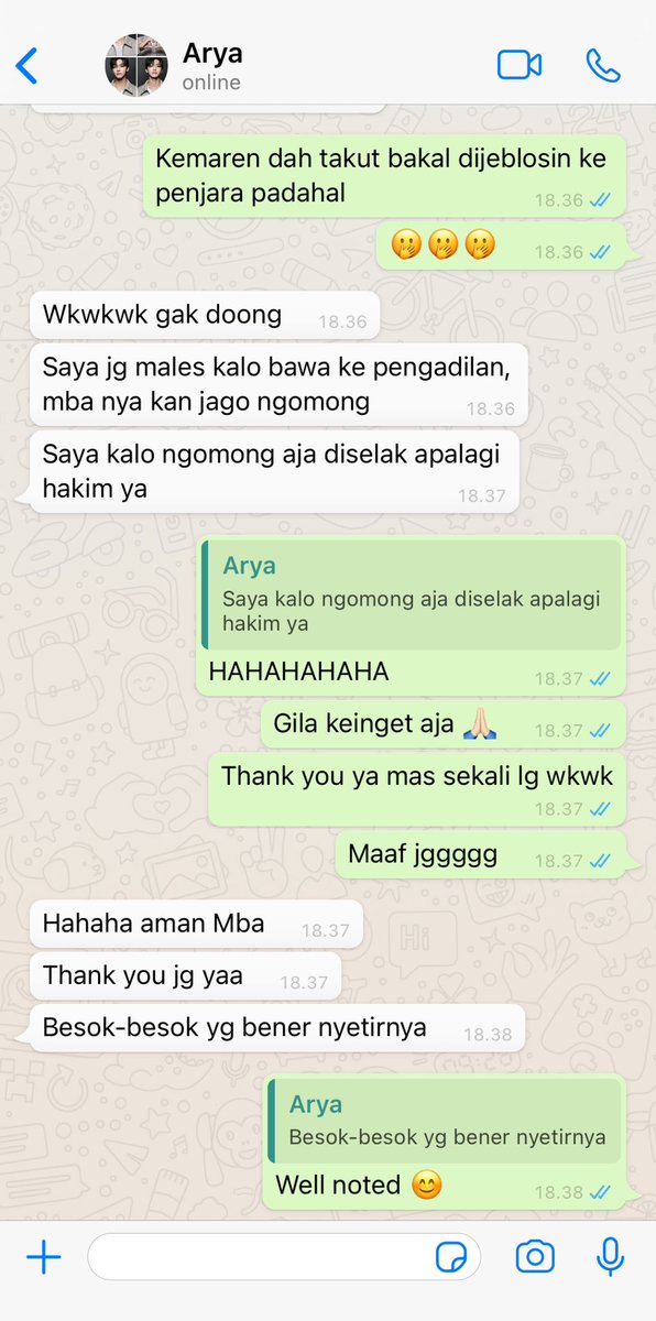 meichaton's tweet photo. Yaudah mending itu 300 kasih aku aja 🫴🏻 https://t.co/0Nf389MuZu