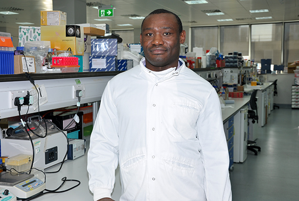 Professor Benedict D Michael MBChB, FRCP, PhD (@benedictneuro) on Twitter photo New <a href="/wellcometrust/">Wellcome</a> Fellowship awarded for <a href="/Frankongho/">Franklyn Nkongho</a> to advance #brain #infection diagnostics (#encephalitis & #meningitis)
In <a href="/BrainIIGroup/">Brain Infection & Inflammation Group</a> <a href="/LivUni_IVES/">Inst of Infection Veterinary & Ecological Sciences</a> <a href="/LivUni/">University of Liverpool</a>
liverpool.ac.uk/infection-vete… New <a href="/wellcometrust/">Wellcome</a> Fellowship awarded for <a href="/Frankongho/">Franklyn Nkongho</a> to advance #brain #infection diagnostics (#encephalitis & #meningitis)
In <a href="/BrainIIGroup/">Brain Infection & Inflammation Group</a> <a href="/LivUni_IVES/">Inst of Infection Veterinary & Ecological Sciences</a> <a href="/LivUni/">University of Liverpool</a>
liverpool.ac.uk/infection-vete…