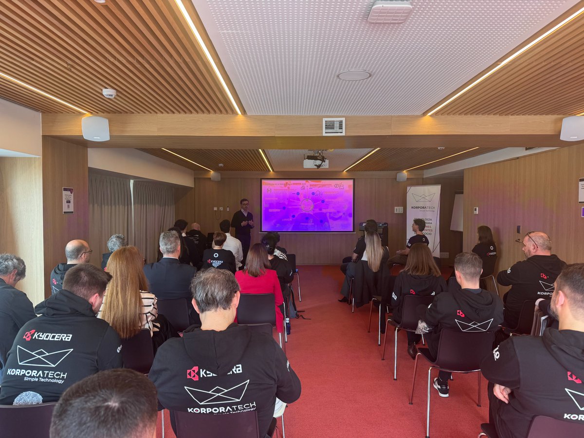 Gracias #Korporatech y especialmente a Alejandro Gimenez por invitarme al Kick Off 2025.

Un foro excelente para compartir desafíos y oportunidades en cloud, workplace, ciberseguridad, data science, IA y sostenibilidad.

En Kyocera, el humanismo digital guía nuestra innovación.