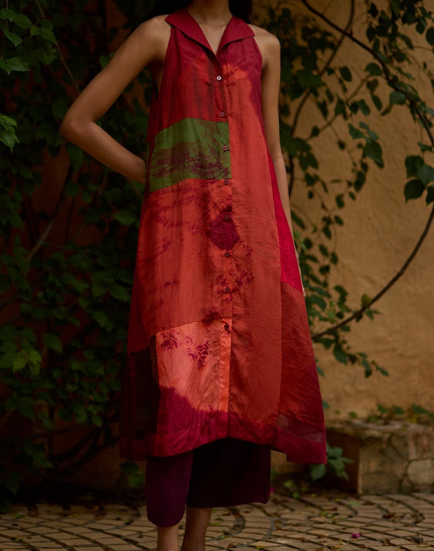Medha. Multicolour patchwork tunic set.

aashniandco.com/medha-multicol…