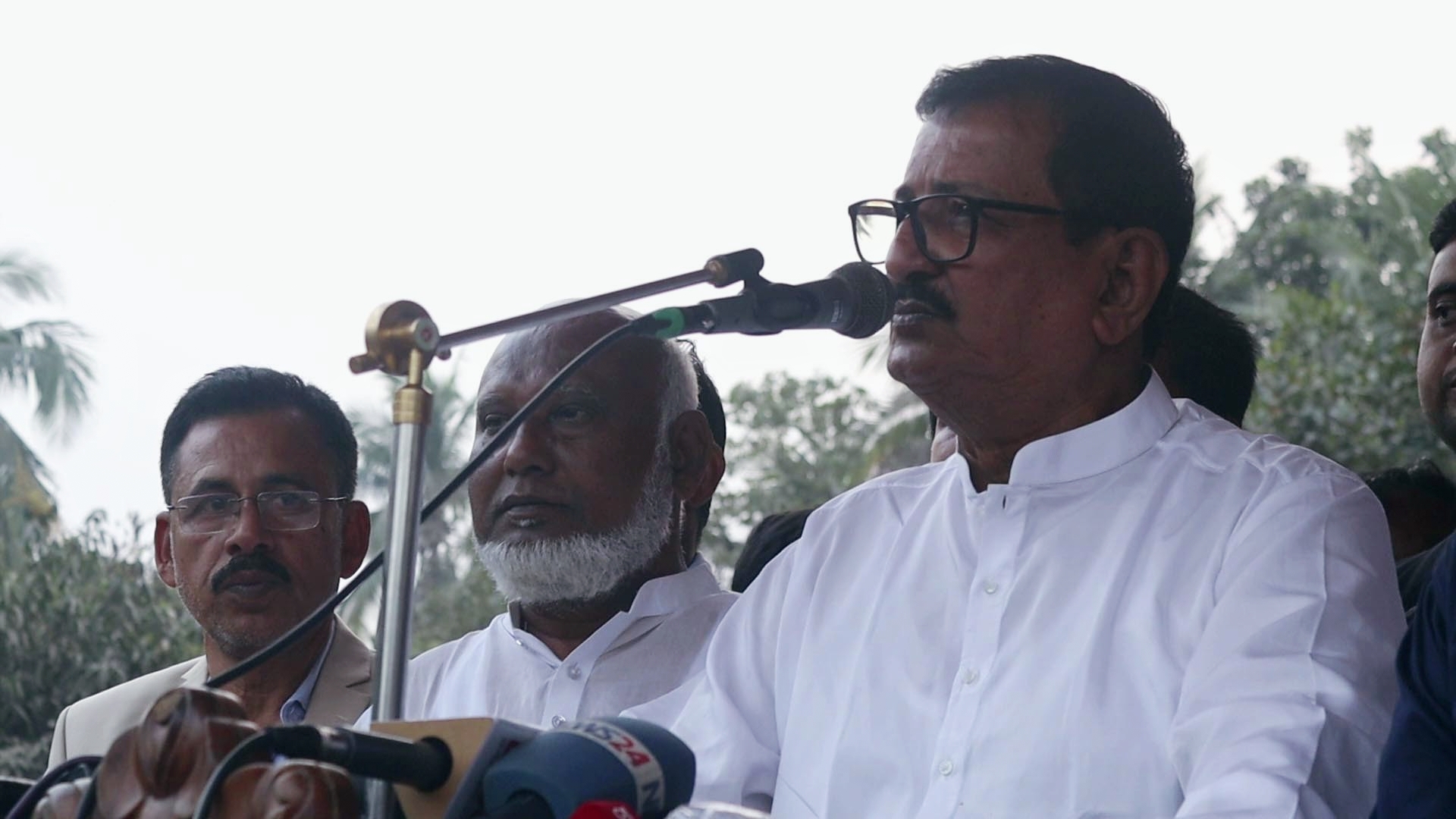 দেশ পরিচালনায় অন্তর্বর্তীকালীন সরকার ব্যর্থ