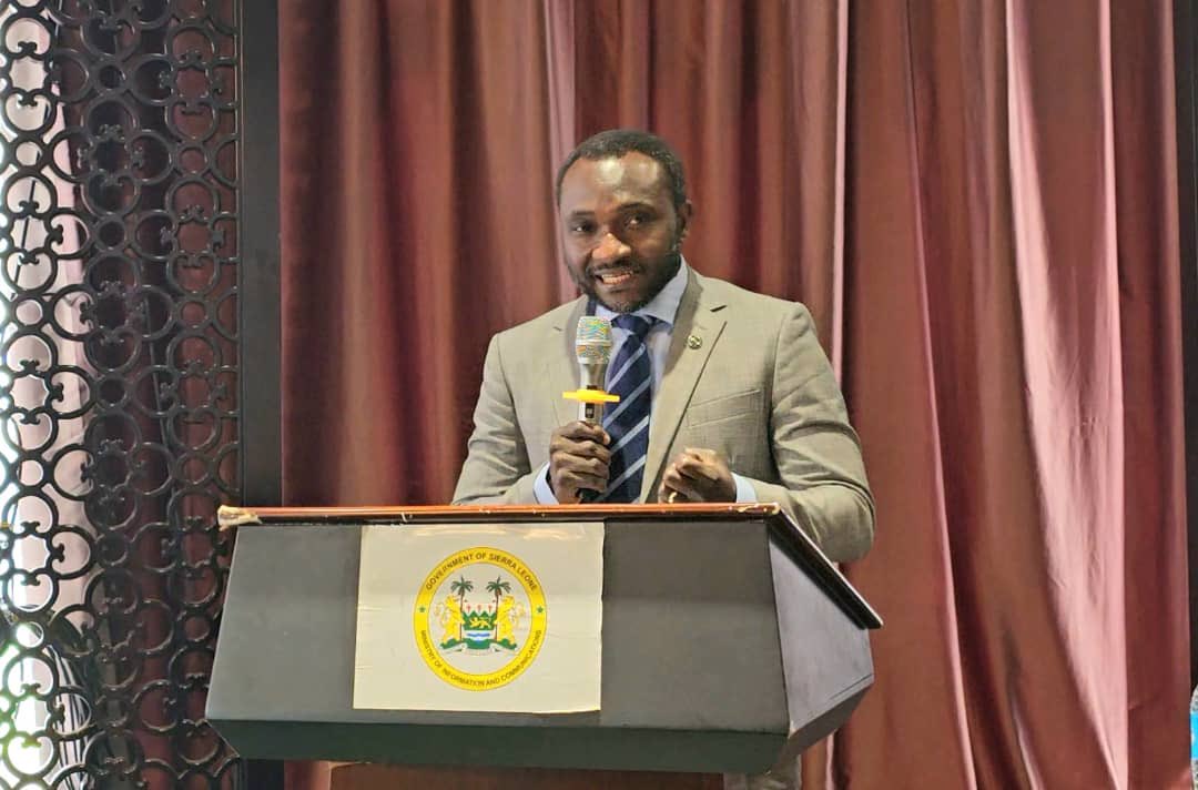 This morning, I launched the implementation plan to operationalise #FeedSalone Strategy pilar 3- aggregation, processing and market linkages.

This is a costed plan that highlights investment opportunities along the value chains for various commodities. 

It also documents what