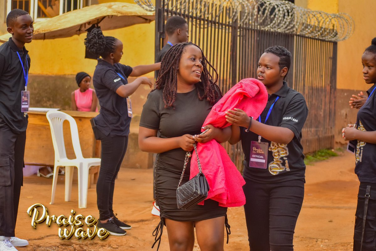 TeamIAM001's tweet photo. Throwback to January 12th when the Praise Wave Concert Edition1 2025 kicked off! Here's a glimpse of the excited crowd😊 arriving for the first session #PraiseWaveConcert2025 #teami.am"
#kampalacommunitychurch https://t.co/1uiHqzplIe