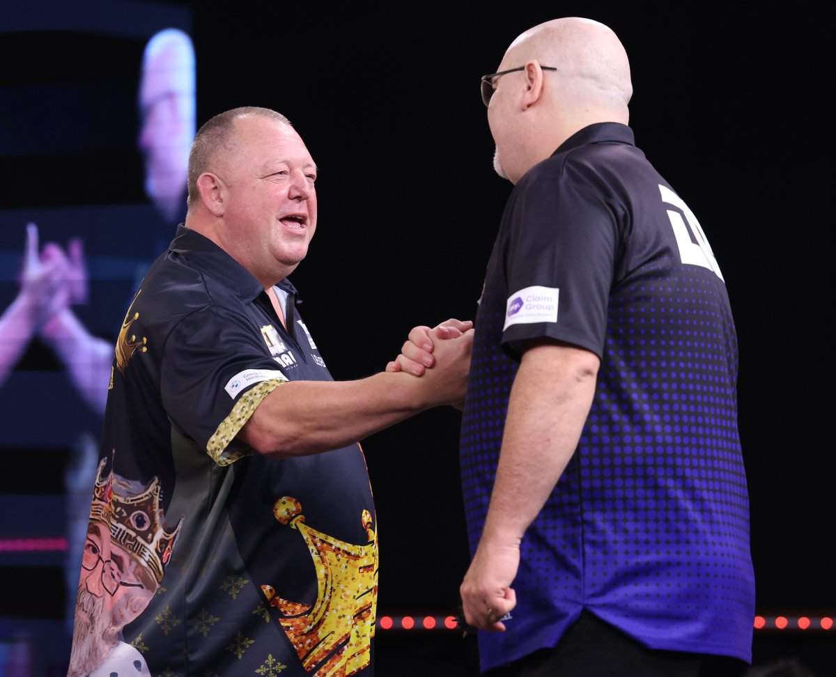Live Darts tweet media