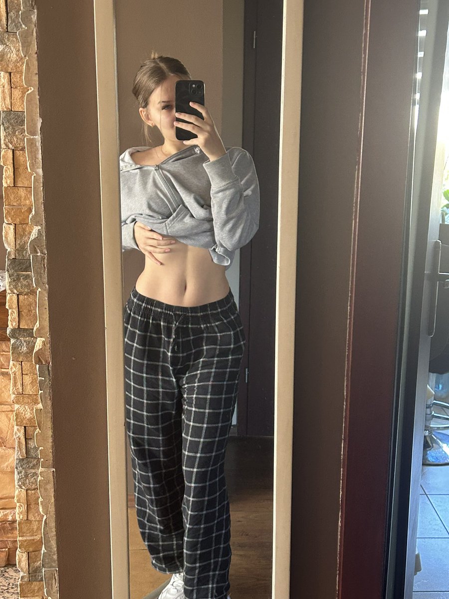 Outfit do paczkomatu hahahha