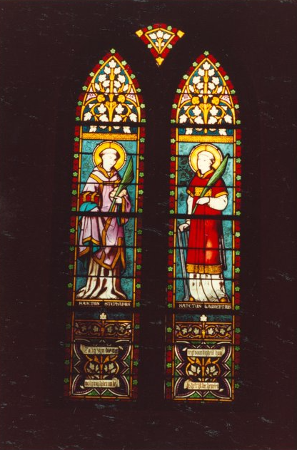 #collectievissen met het woord #rechtvaardigheid leverde een plaatje van dit gebrandschilderd raam van een kerk van Nibbixwoud op.