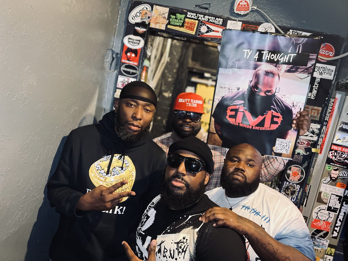 TY4THOUGHT's tweet photo. @9thwonder what up King, are you available to pull up to my Independent Artist Platform “NC GOT NEXT” on March 8th? If so dm me the fee 🫡

Platform Info➡️ https://t.co/XGCgPUDUM9 https://t.co/385aRDblx9