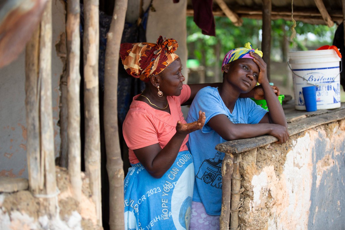 MiracleFeet tweet media