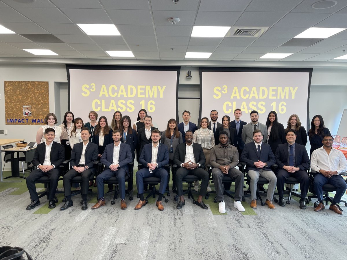 LifeAtNetApp's tweet image. Huge congratulations to Class 16 of the S3 Academy for reaching their 1-year milestone! 👏 We are so proud of all that they&apos;ve accomplished thus far, and we are confident in all the incredible achievements on the horizon. 🚀

#S3Academy #NetAppNETLife #LifeAtNetApp #EarlyInCareer