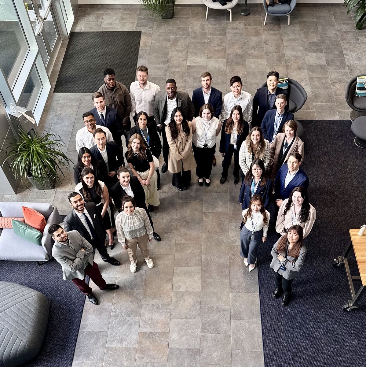 LifeAtNetApp's tweet image. Huge congratulations to Class 16 of the S3 Academy for reaching their 1-year milestone! 👏 We are so proud of all that they&apos;ve accomplished thus far, and we are confident in all the incredible achievements on the horizon. 🚀

#S3Academy #NetAppNETLife #LifeAtNetApp #EarlyInCareer