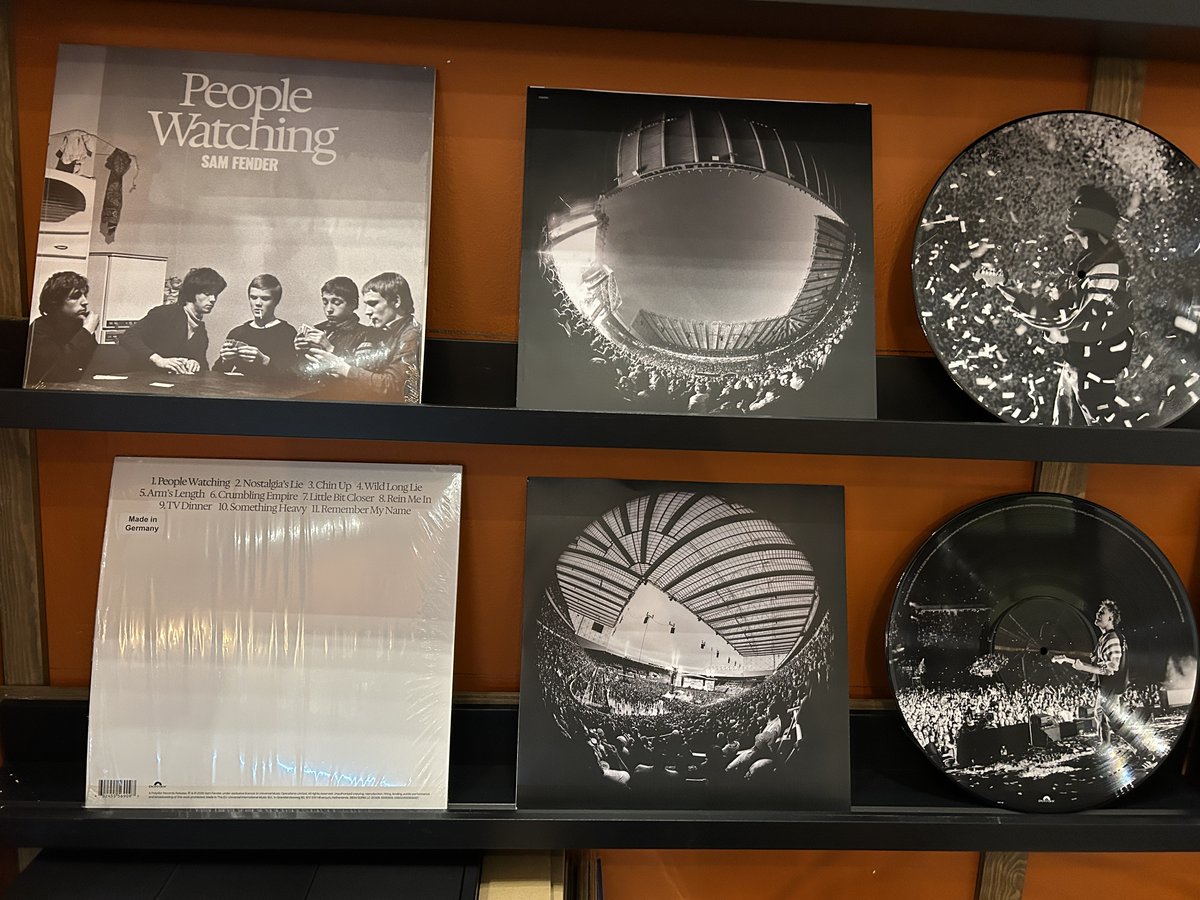 Vinyl Guru tweet media