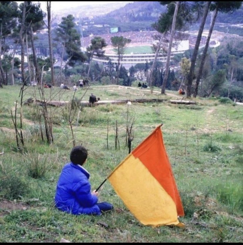 Bugün günlerden GALATASARAY!
Bu çocuğun inancını taşımayan, zafere inanmayanlar bugün ne tribüne gitsin ne maçı izlesin! Ben kıvılcımı çakıyorum…Galatasaray’ımız turu geçerse, bu gönderiyi rt eden 10 takipçime GS Store’dan hediye göndereceğim! #SaldırGalatasaray 
#GSvAZ #UEL