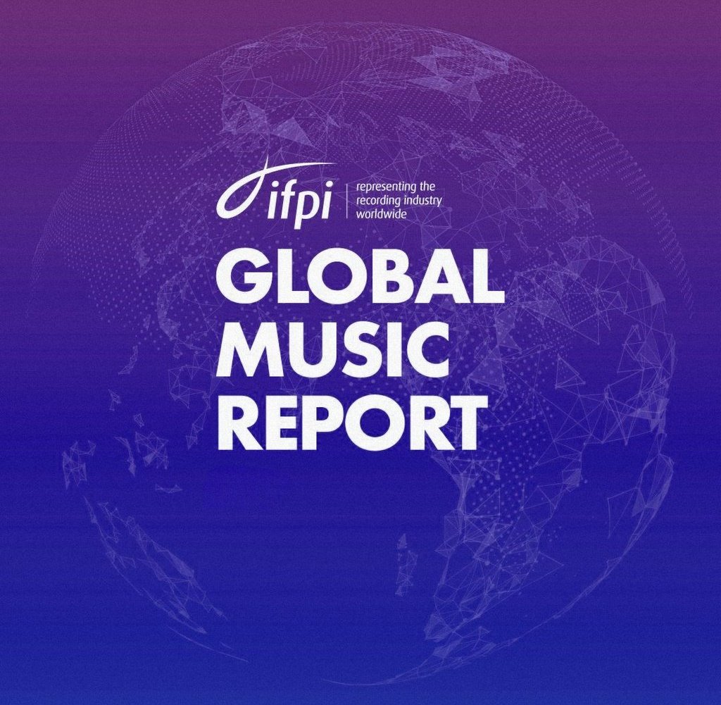 .@NickiMinaj remains as the only female rapper to appear on IFPI’s Best Selling Global Singles list with a solo song, “Starships” — 7.2 million (2012).