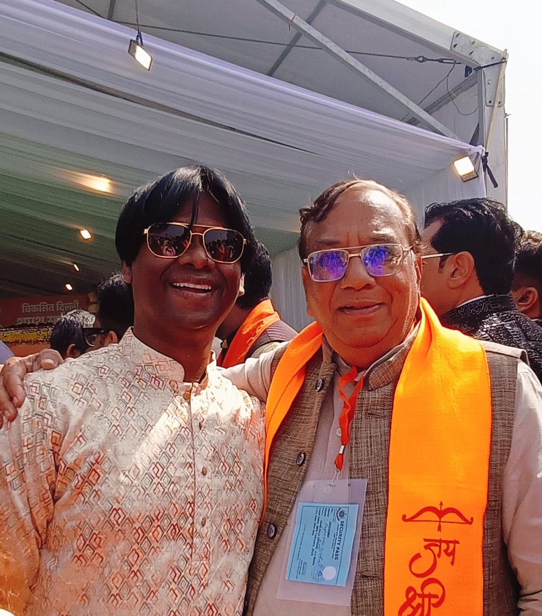 manish107msh's tweet image. दिल्ली के मुख्यमंत्री श्रीमती रेखा गुप्ता जी, उपमुख्यमंत्री श्री प्रवेश वर्मा जी एवं मंत्रिमंडल के सभी नवनियुक्त मंत्रियों को बहुत-बहुत बधाई और हार्दिक शुभकामनाएं💐💐