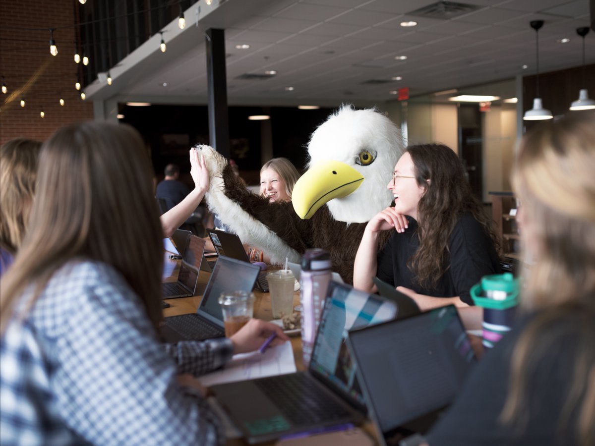 okchristian's tweet photo. The Brew is the place to be! βοΈ
Whether you're building community, relaxing, connecting with friends or studying, enjoy a cup of coffee or tea while you're there.
Don't forget to use your Eagle Bucks with every purchase.
.
.
#OCBrew #TheBrew #Coffee #OCCampus #OCBuilding https://t.co/QGwT8VDSS9