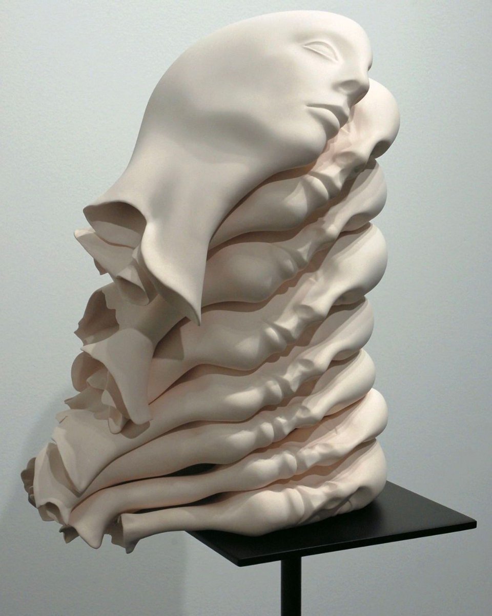 #CRThrowbackThursday | FREE ARTICLE

Read the article 'Inter-face' free for one week: ocean.exacteditions.com/issues/66215/s…

📸: Stack (detail), porcelain, steel and found object, 2007, H158cm; courtesy of the artist