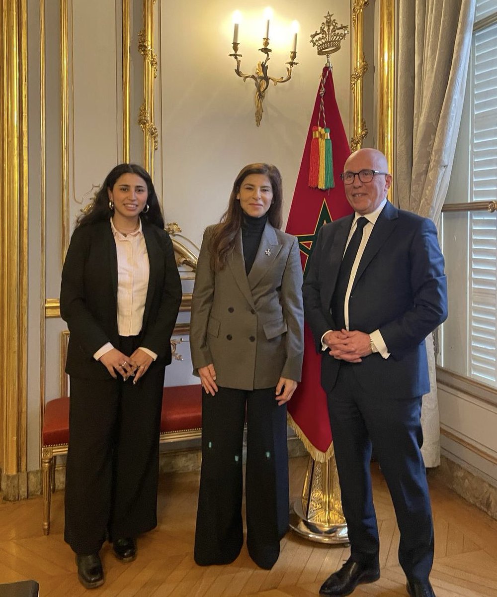 eciotti's tweet photo. Passionnants et riches échanges autour des relations franco-marocaines avec Samira Sitaïl, Ambassadeur de Sa Majesté le Roi du Maroc en France et @hanane_mnsr, députée et vice-présidente du groupe d’amitié France-Maroc à l’Assemblée nationale.

Le rapprochement avec notre allié historique est indispensable et urgent face au danger des pays qui ne respectent pas la France.

Vive l’amitié entre la France et le Maroc. 🇫🇷🇲🇦