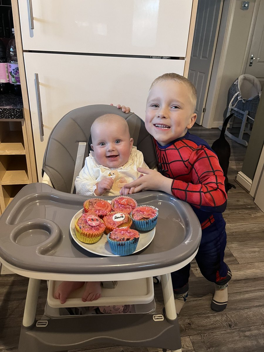 CharleyDavo's tweet photo. Don’t think we’ll be signed up for the Great British Bake Off any time soon 🤷🏼‍♀️😂🧁❤️ @SouthfieldFS https://t.co/maH8WzK5p7
