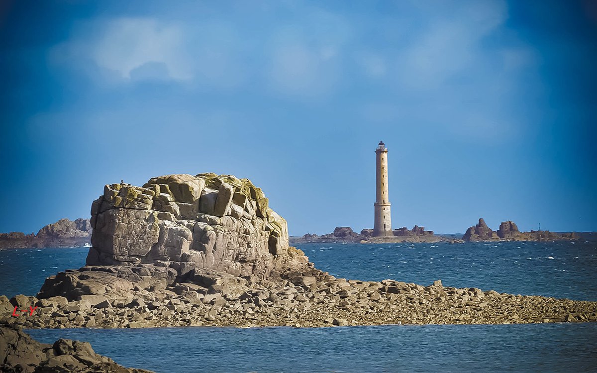 LengronneY's tweet photo. Le Sillon de Talbert et le phare des Héaux de Bréhat , Pleubian @LengronneY
#Pleubian #CôtesdArmor #Bretagne #MagnifiqueBretagne #Frnce #MagnifiqueFrance https://t.co/bU1pkqB2SH