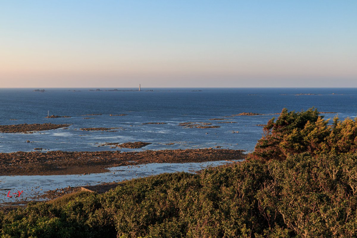 LengronneY's tweet photo. Le Sillon de Talbert et le phare des Héaux de Bréhat , Pleubian @LengronneY
#Pleubian #CôtesdArmor #Bretagne #MagnifiqueBretagne #Frnce #MagnifiqueFrance https://t.co/bU1pkqB2SH