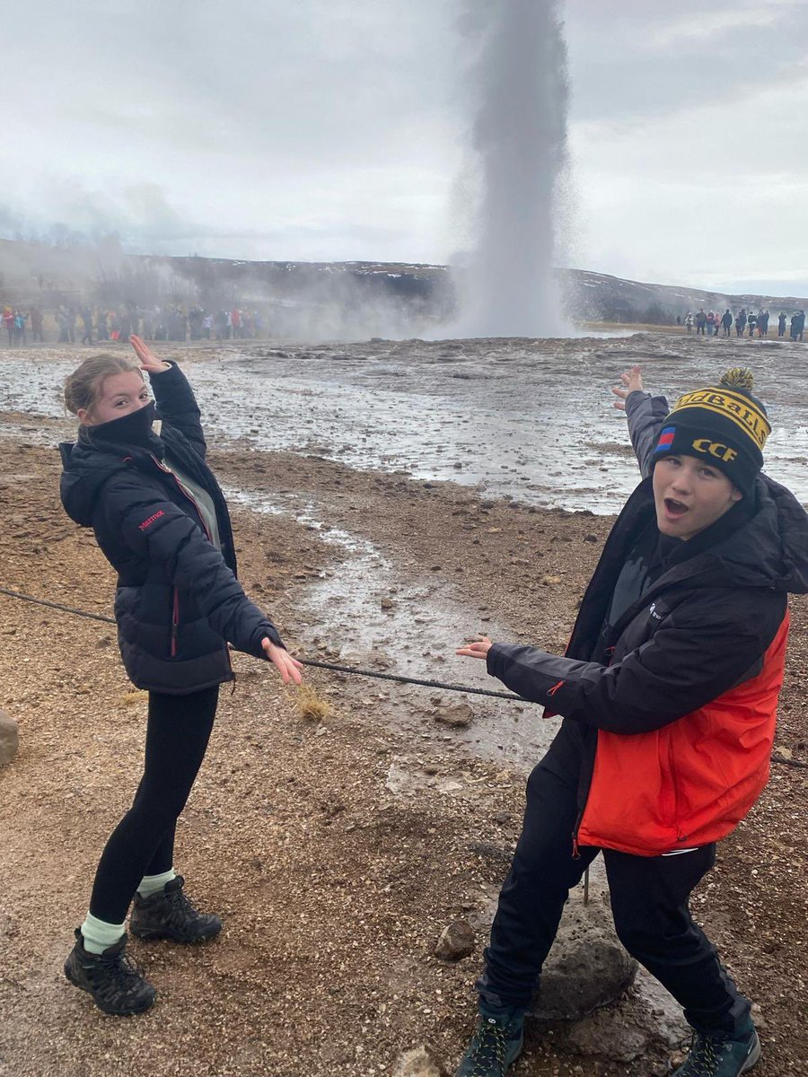 Hele’s Iceland tweet media