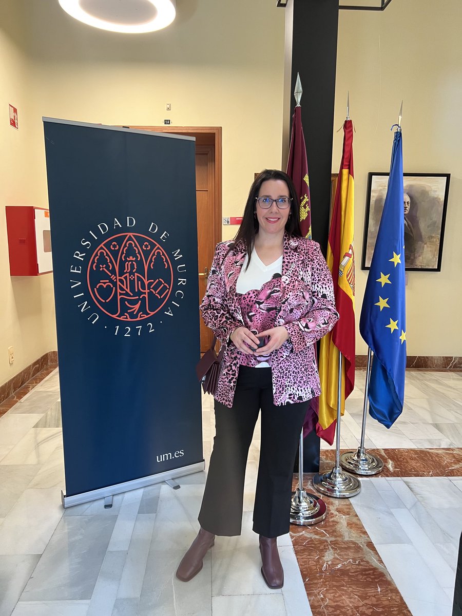 Cecilia Azorín tweet media