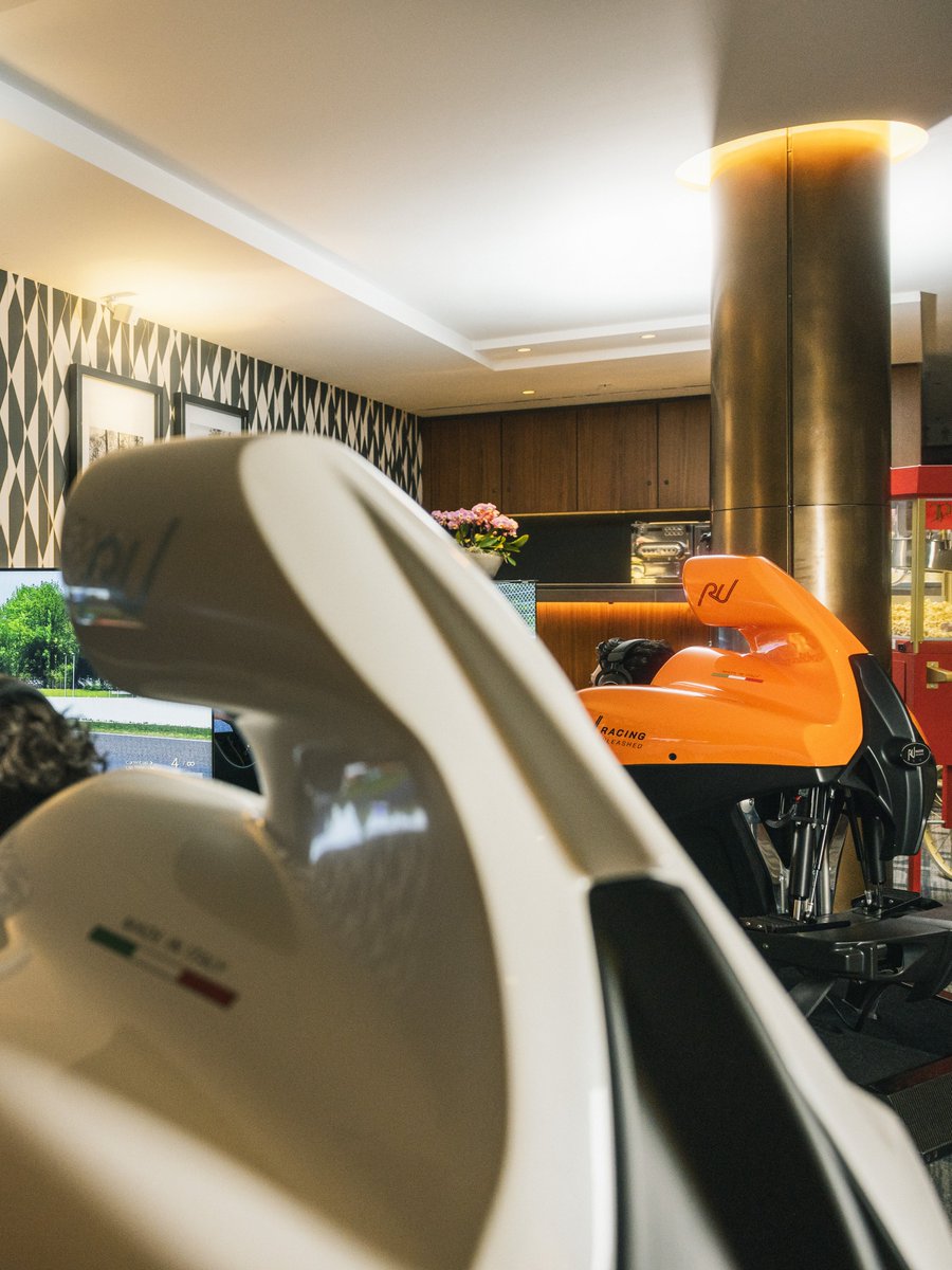 Calling all racers! Don't forget, our pop-up lounge at the incredible Bürgenstock Resort (<a href="/BurgenstockNOW/">Bürgenstock Resort Lake Lucerne</a> ) is open until the end of March!
Think you have what it takes to set the fastest lap? Head over to the Bürgenstock Resort before it's too late: prod.racing-unleashed.com/public/ride-bo…