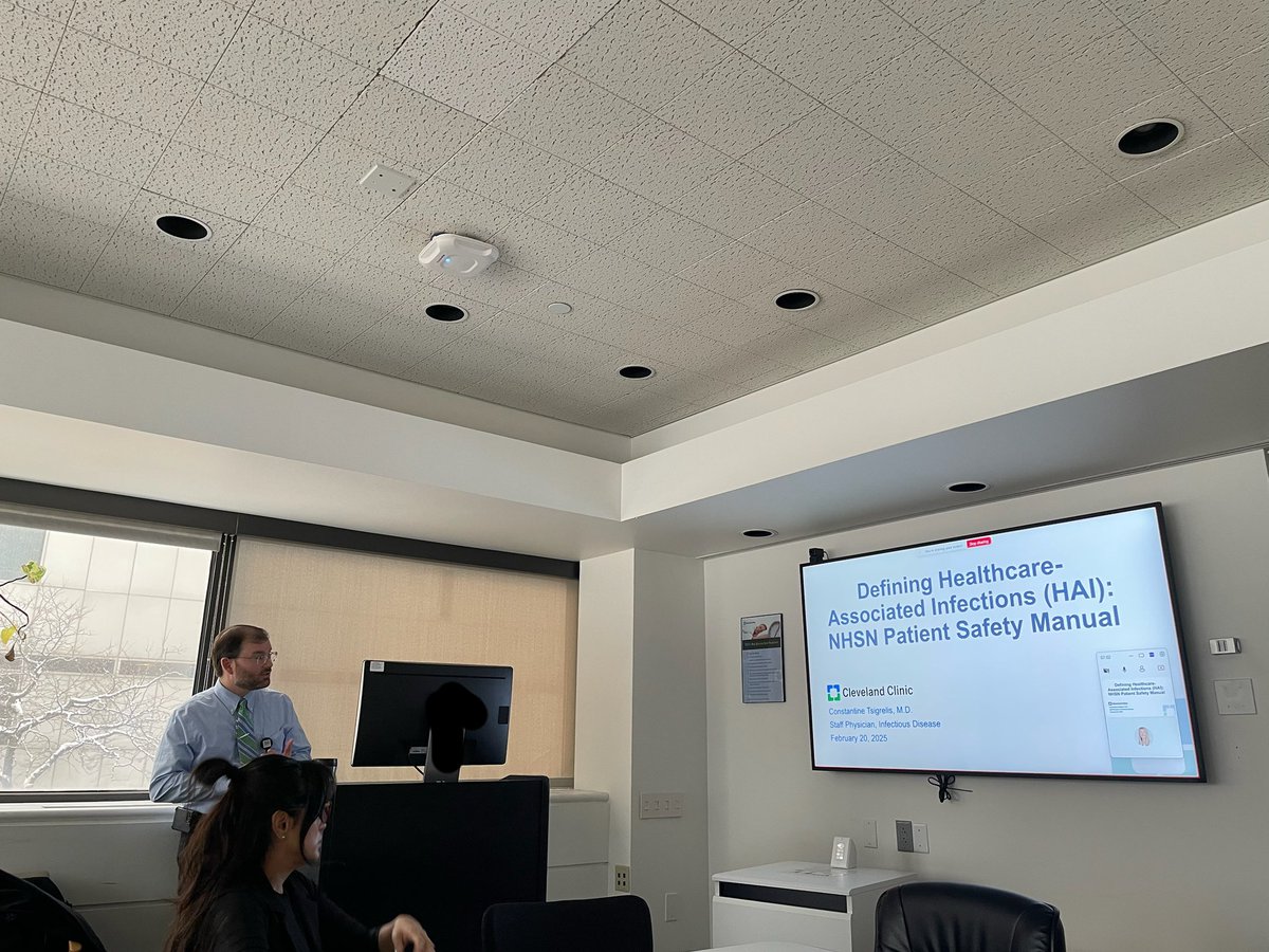 ccf_idfellows's tweet photo. Today during our Infection Prevention course, we had a fantastic lecture from Dr. Tsigrelis on healthcare-associated infections. Great insights on prevention and management! #InfectionPrevention #HAIs #CCFID https://t.co/cXARptyeWw