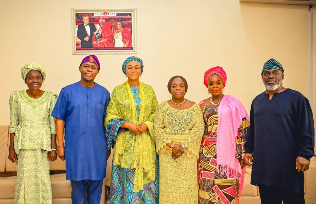 KukoyiBusola's tweet photo. PRESS RELEASE 

FIRST LADY OLUREMI TINUBU SAYS LATE AFENIFERE CHIEFTAIN PA ADEBANJO WAS A POLITICAL LEADER
As she pays condolence visit to his family 

The First Lady of Nigeria Senator Oluremi Tinubu has described the Late AFENIFERE chieftain as a political leader.
She stated this when she paid a condolence visit to his Lekki, Lagos residence. 
She expressed gladness that she was able to see the late elder statesman shortly before passed on. While praying for the repose of his soul and that God keep his widow and family, the First Lady emphasized that despite political affiliation, Late Chief Ayo Abebanjo was still family.
In his remarks the son of the late AFENIFERE leader Femi, thanked the First Lady and noted that the visit was heart warming.
The First Lady privately met with the widow, Chief Mrs Christiana Anoko Ayo ADEBANJO also at the residence. 
Late Chief Ayo Adebanjo died on the 14th of February at the age of 96 years.

SIGNED
Busola Kukoyi 
SSA Media to the First Lady of the Federal Republic of Nigeria 
Thursday 20th February 2025