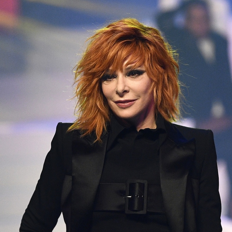SPPF_'s tweet photo. Les indés au top 💥
"Nevermore" de #mylenefarmer est certifié album de platine 💿
Bravo à elle et à #stuffedmonkey !
#sppf #lesindésautop https://t.co/5MyKRg3SMn